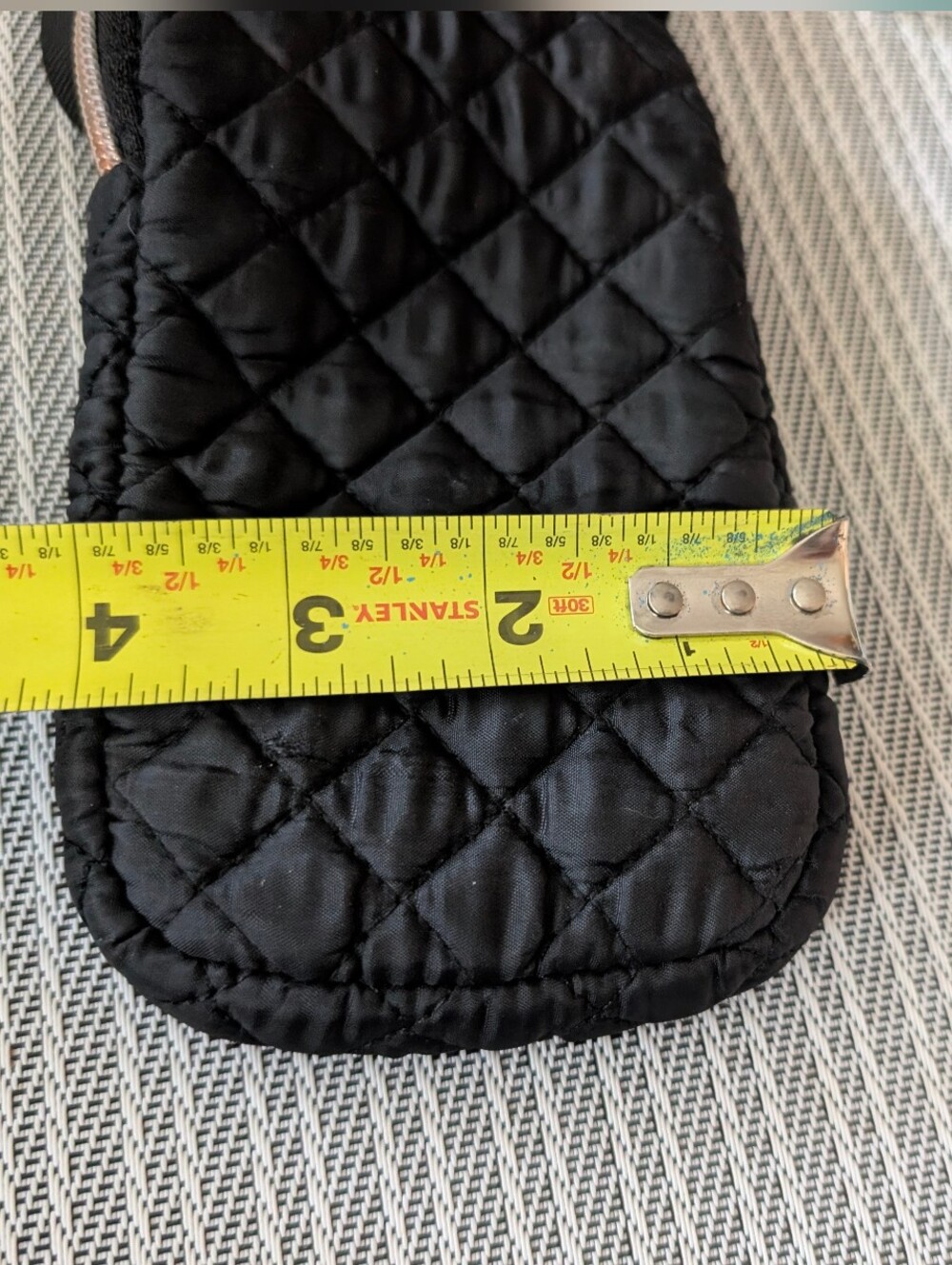 Black Quilted Nylon Cellphone Crossbody Bag - Picture 2 of 4
